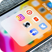 Digital marketing blog article thumbnail